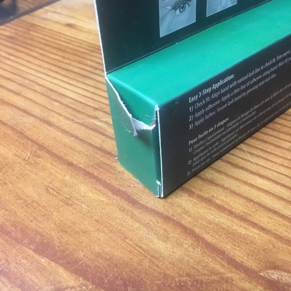 Ardell Lashes - Picture 3 of 6